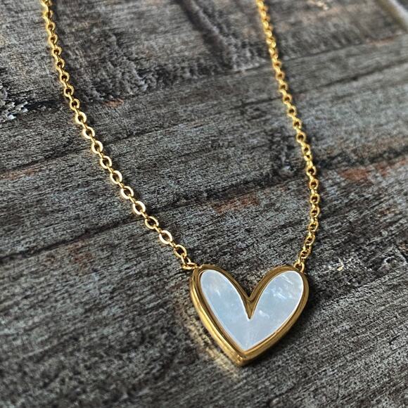 NEW Mother Of Pearl Heart Layering Necklace - Picture 1 of 8